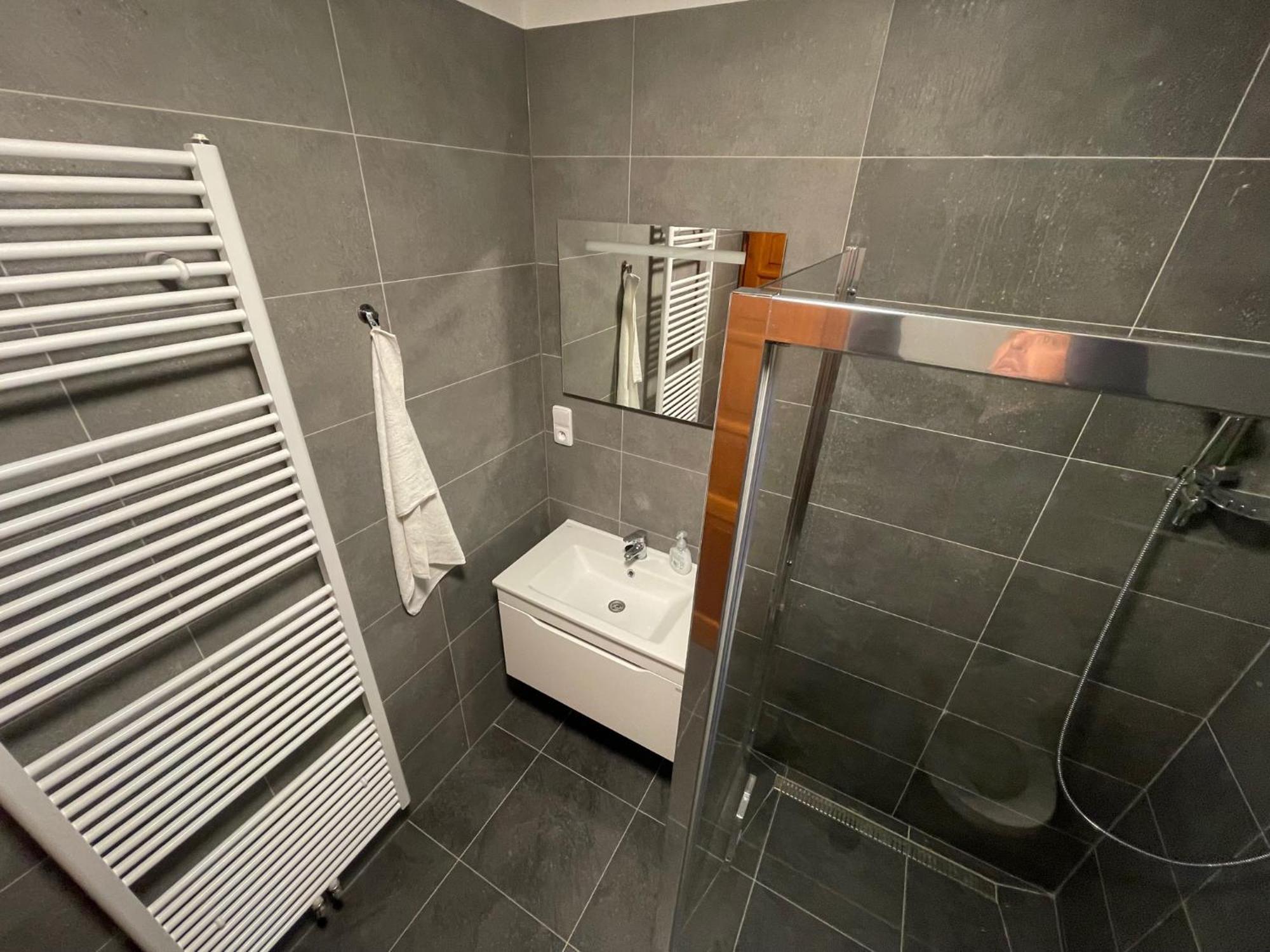 Apartmany215 * Strazne