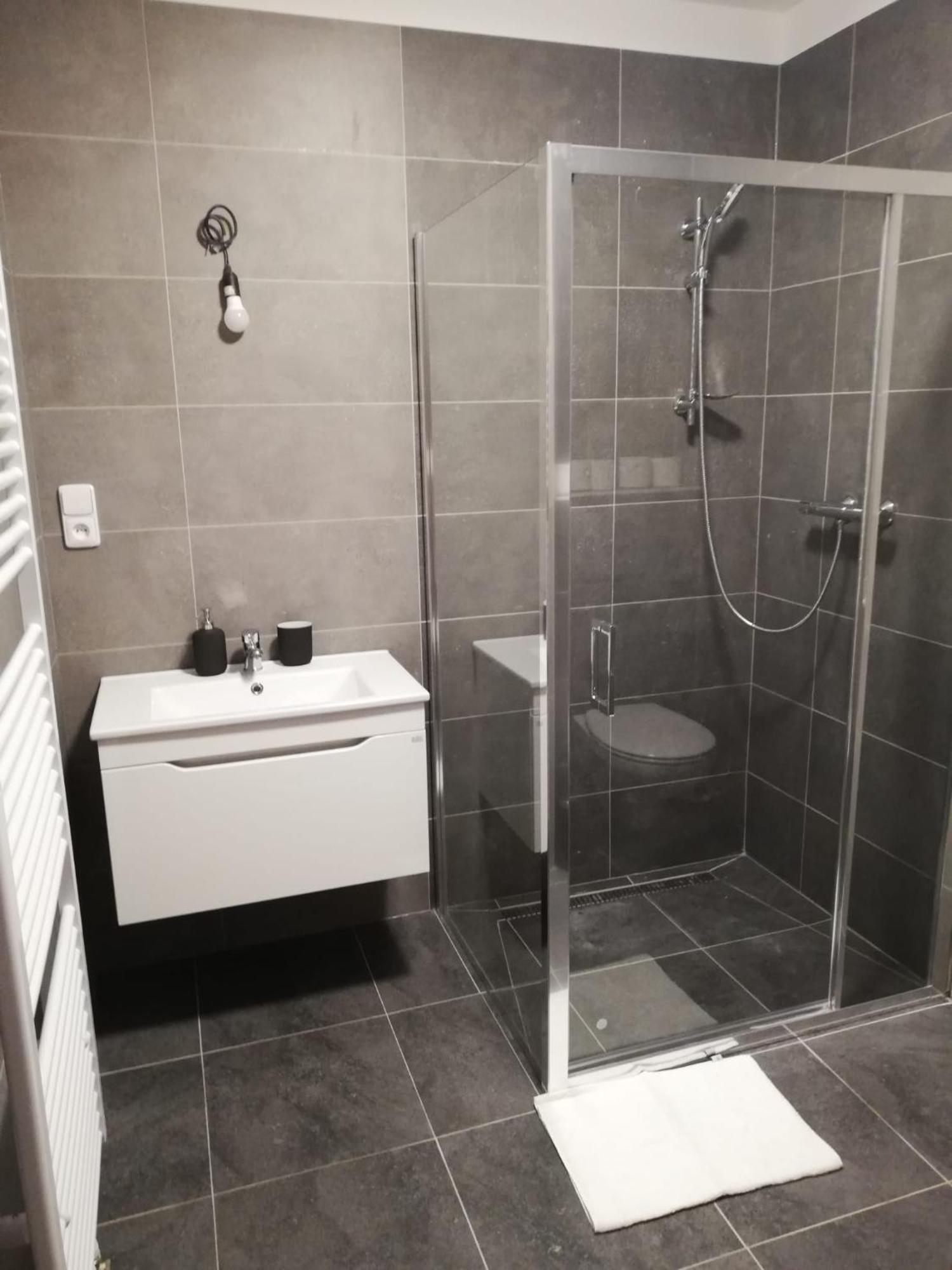 Apartmany215 Apartment Strazne